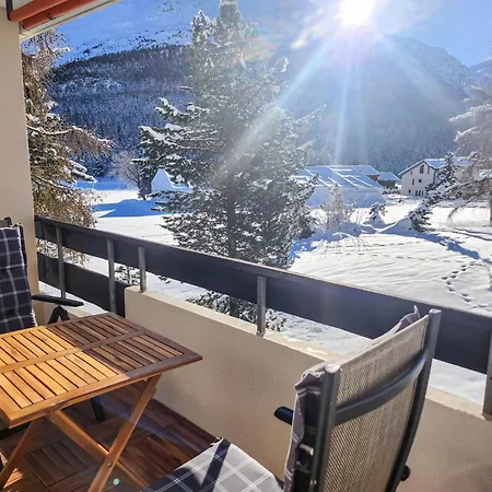 公寓 Modernes Alpenstudio Mit Bergblick, Pool Und Sauna 圣莫里茨